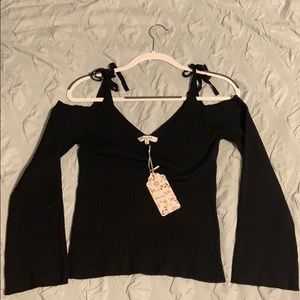 Long sleeve open shoulder sweater shirt